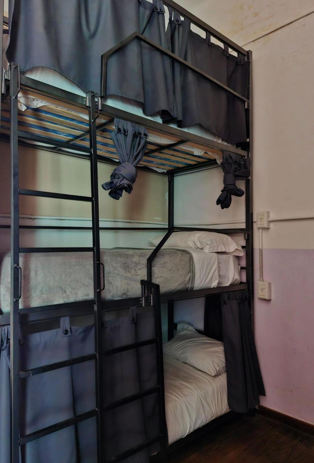 Why Not Nueva Cordoba Hostel Exterior photo