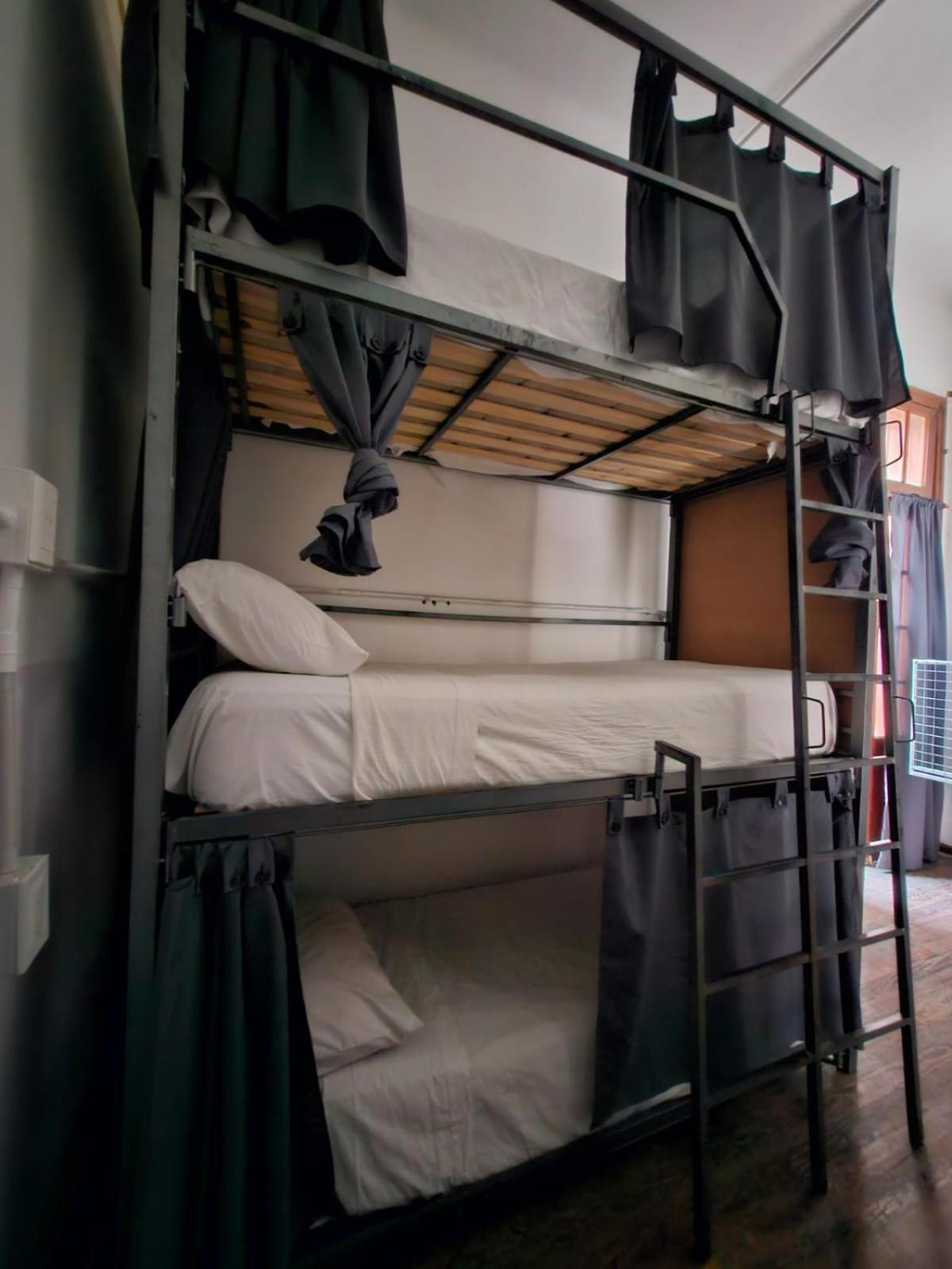 Why Not Nueva Cordoba Hostel Exterior photo